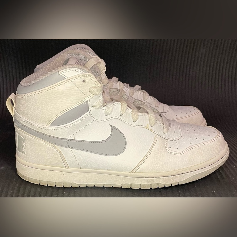 Nike Big Nike High Size 8.5 Men